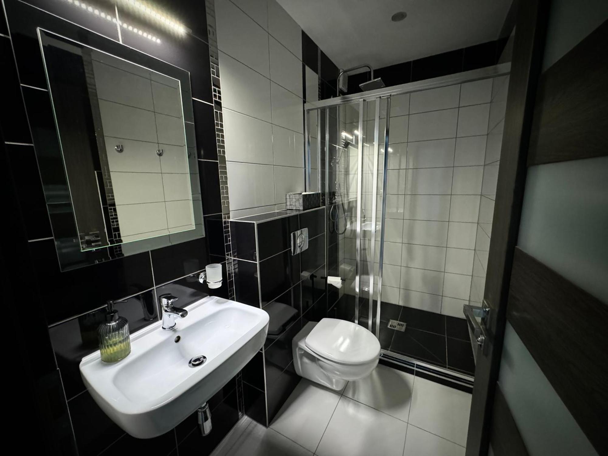 Vila Garufa Wellness & Spa วิสโซเค ดาตรี ภายนอก รูปภาพ